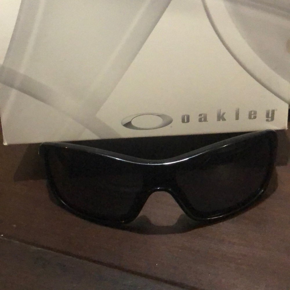 oakley running sunglasses